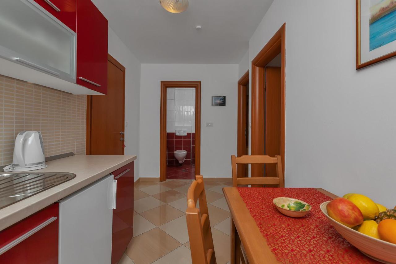 Villa Juric 2 Baska Voda Bagian luar foto