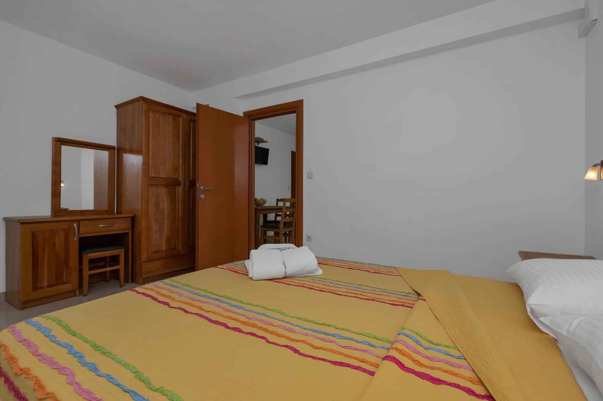 Villa Juric 2 Baska Voda Bagian luar foto
