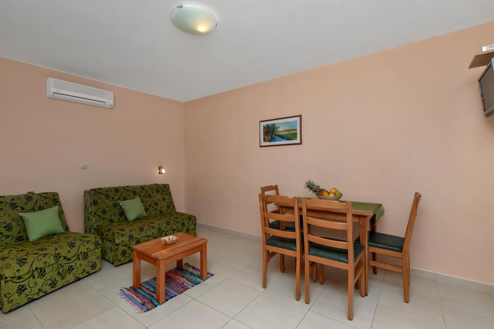 Villa Juric 2 Baska Voda Bagian luar foto